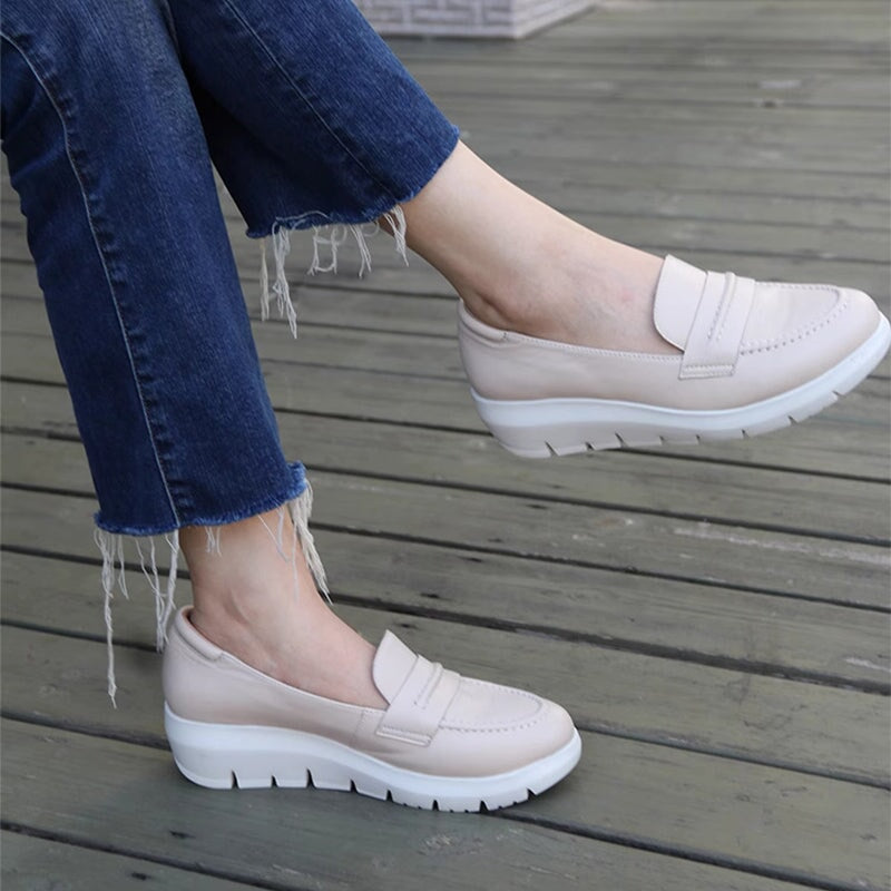  loafers 
