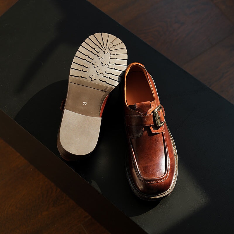  Loafers 