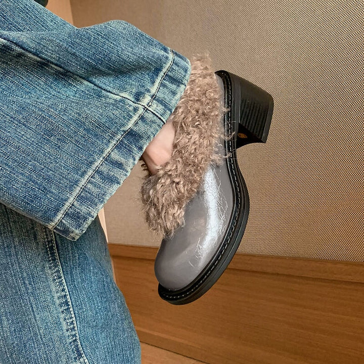  Loafers 