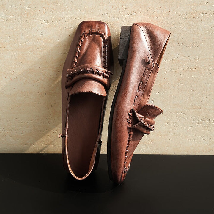  Loafers 
