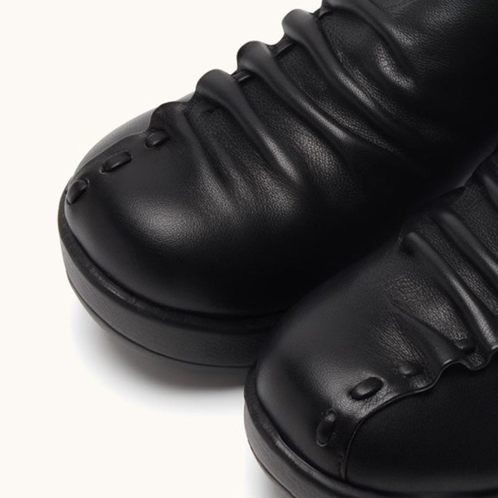  Loafers 