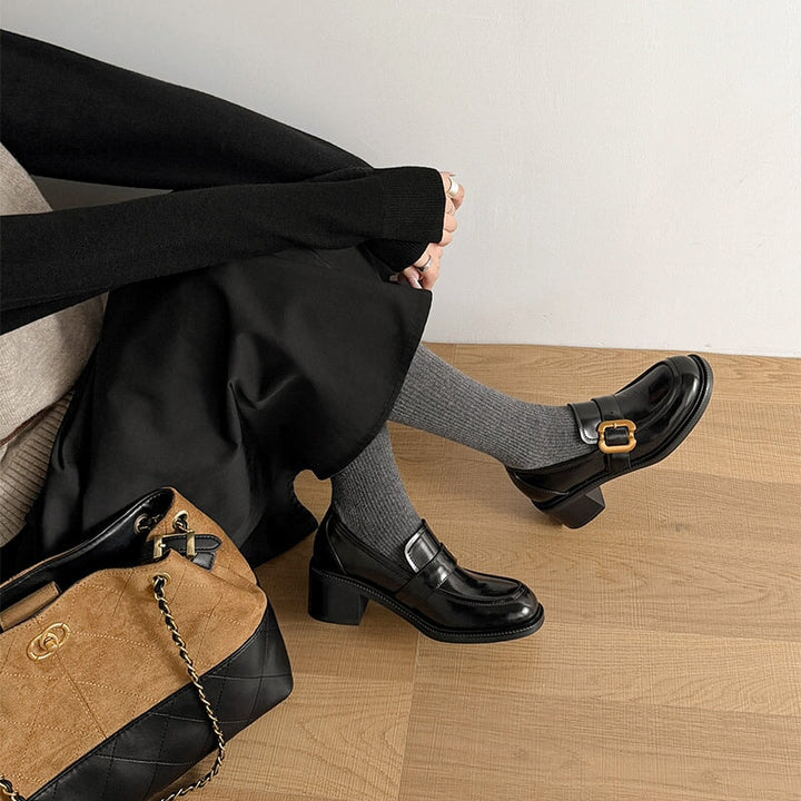  Loafers 