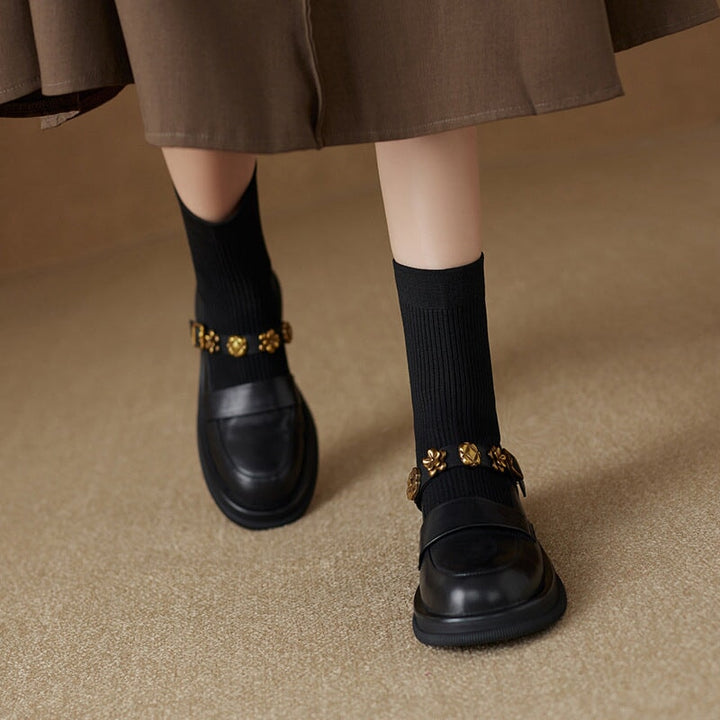  Loafers 
