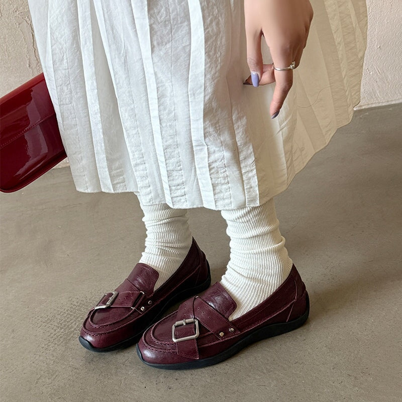 Loafers 