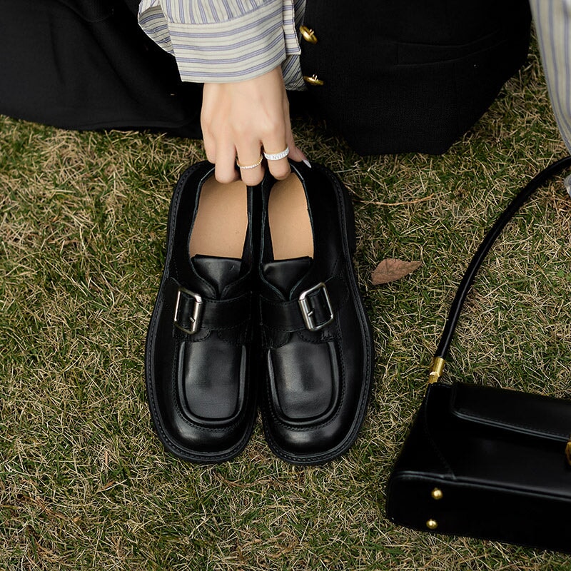  Loafers 