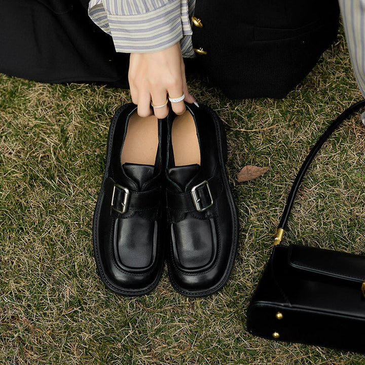  Loafers 