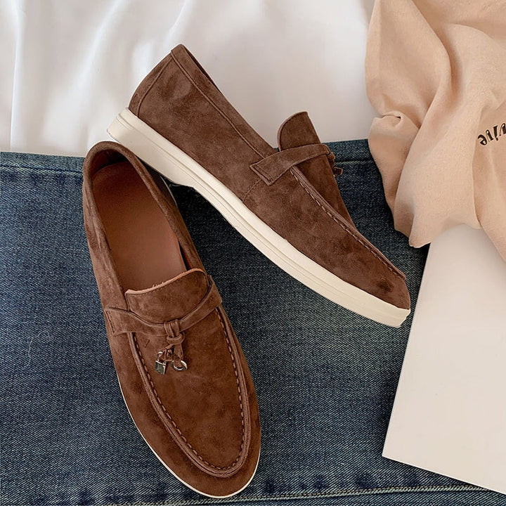  Loafers 