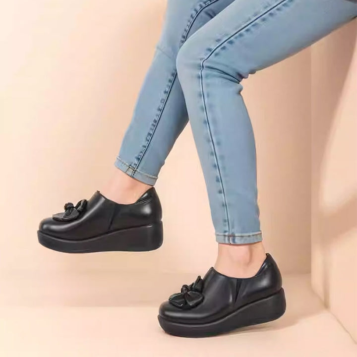  Loafers 