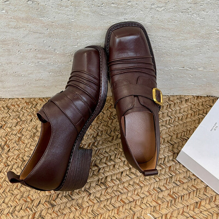  Loafers 