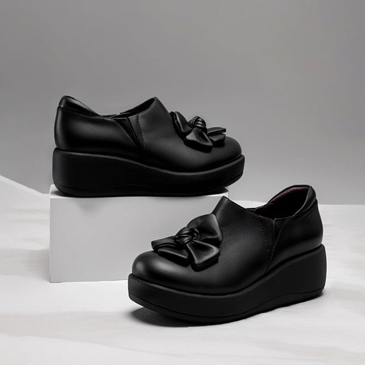  Loafers 