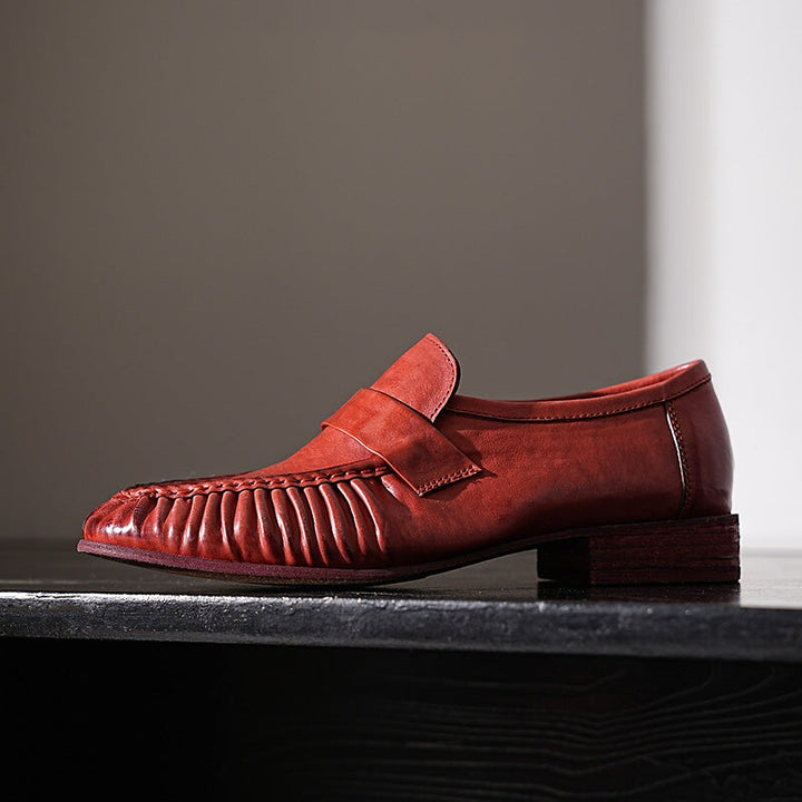  Loafers 