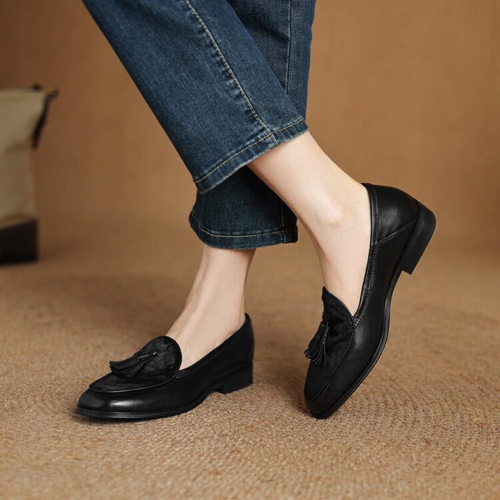  Loafers 
