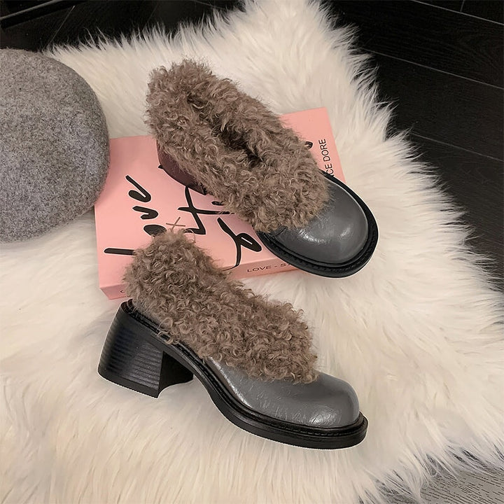  Loafers 