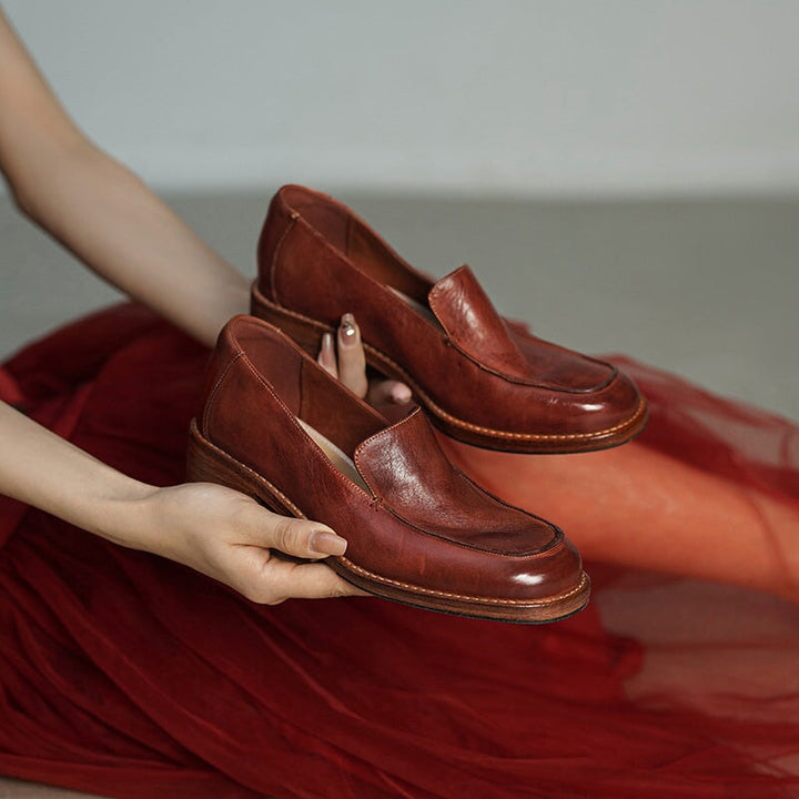  Loafers 