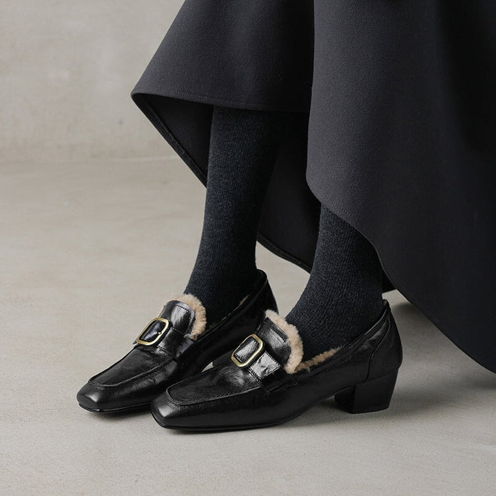  Loafers 