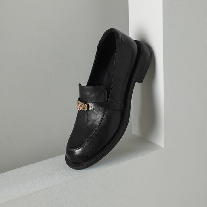  Loafers 