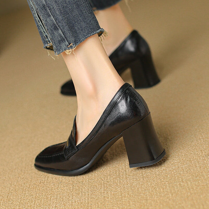  Loafers 