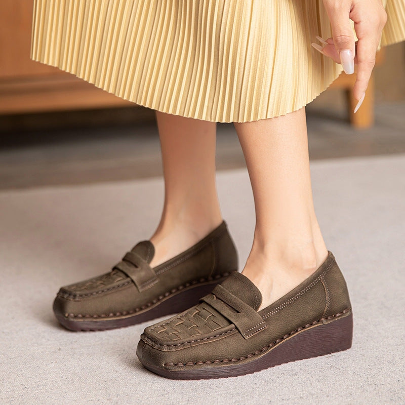  Loafers 