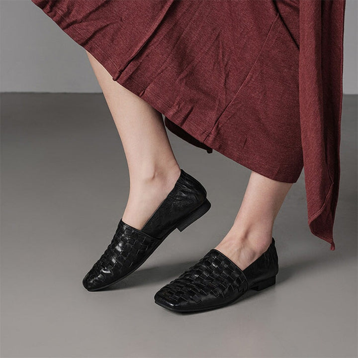  Loafers 