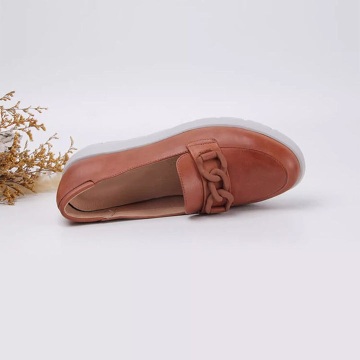  loafers 