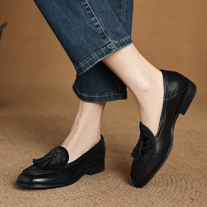 Loafers 