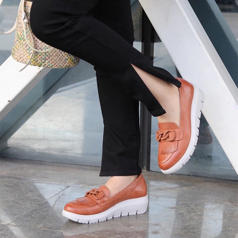  loafers 