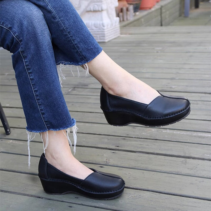  loafers 