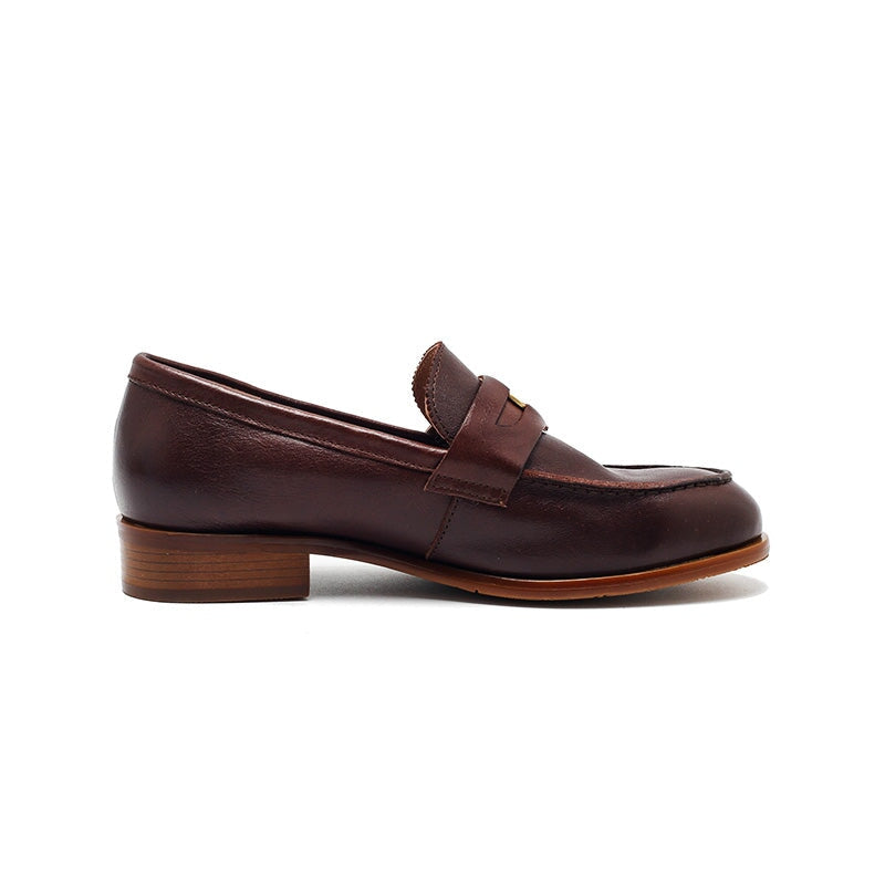  Loafers 