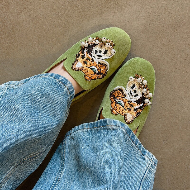  Loafers 