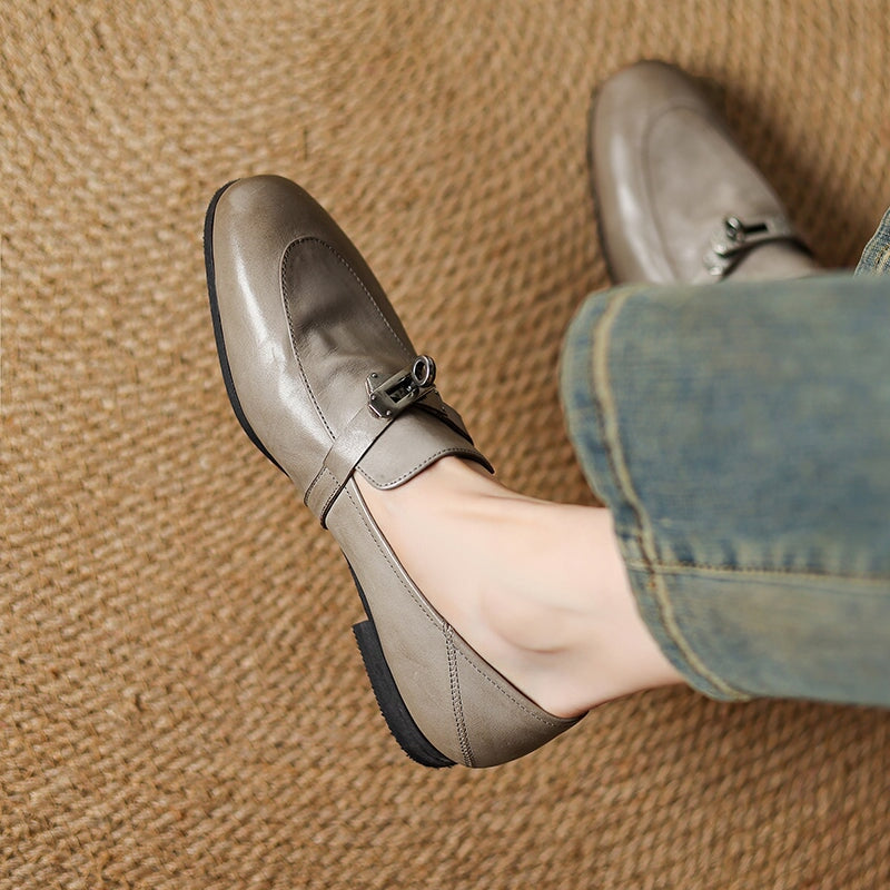  Loafers 
