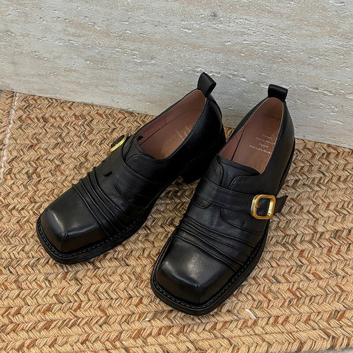  Loafers 
