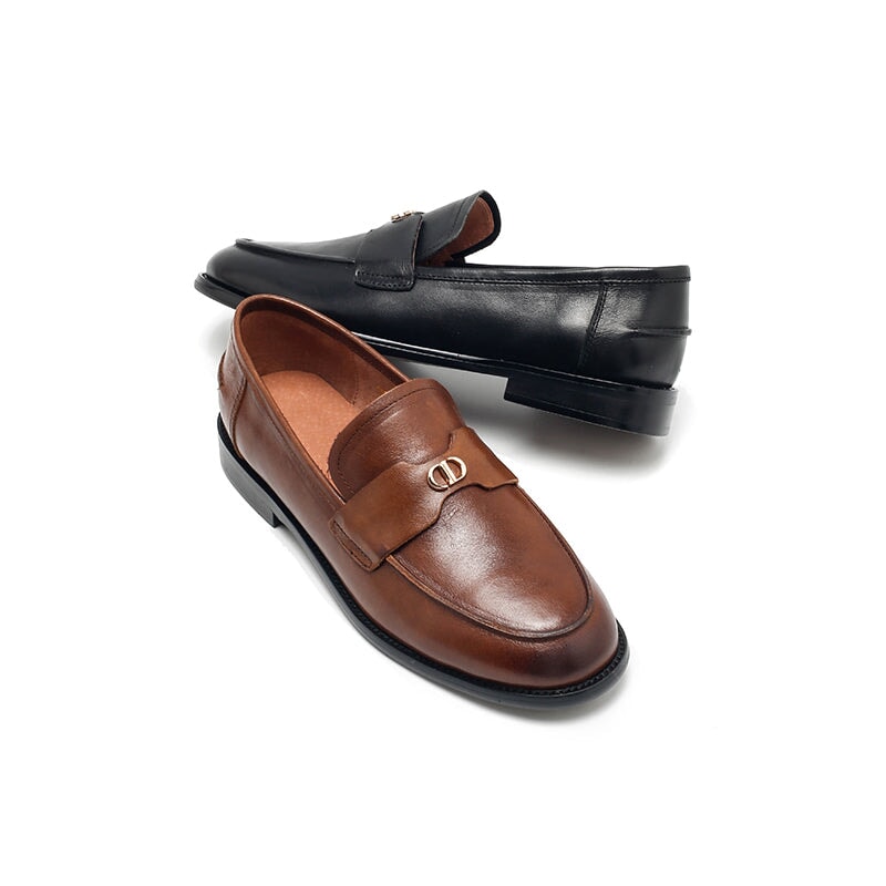  Loafers 