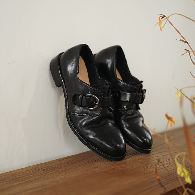  Loafers 