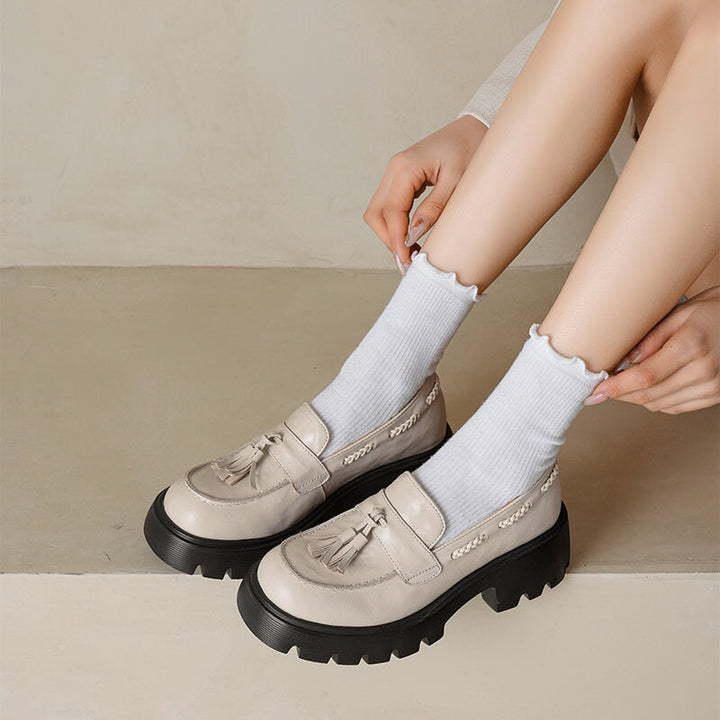  Loafers 