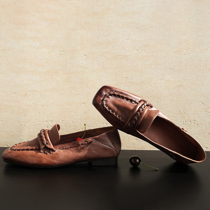  Loafers 