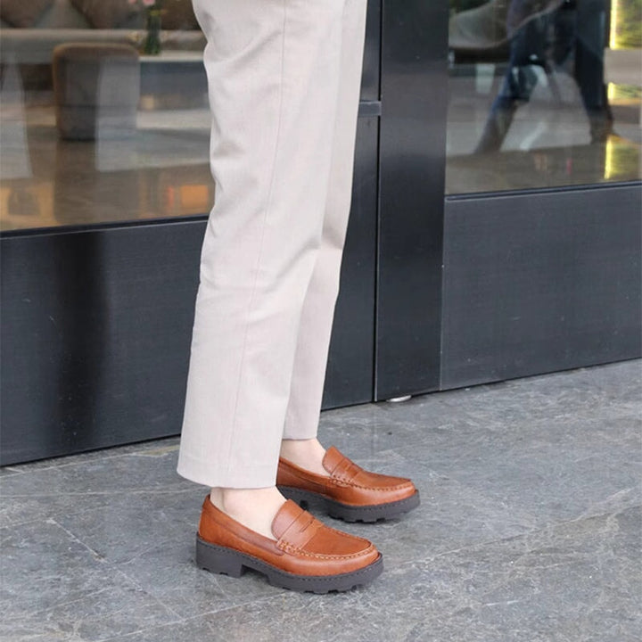  loafers 