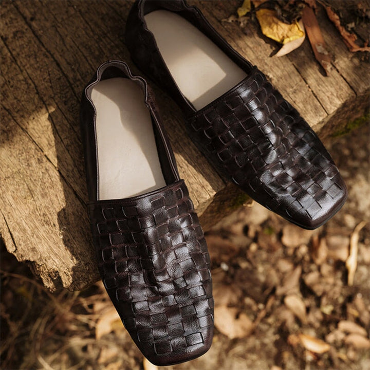  Loafers 