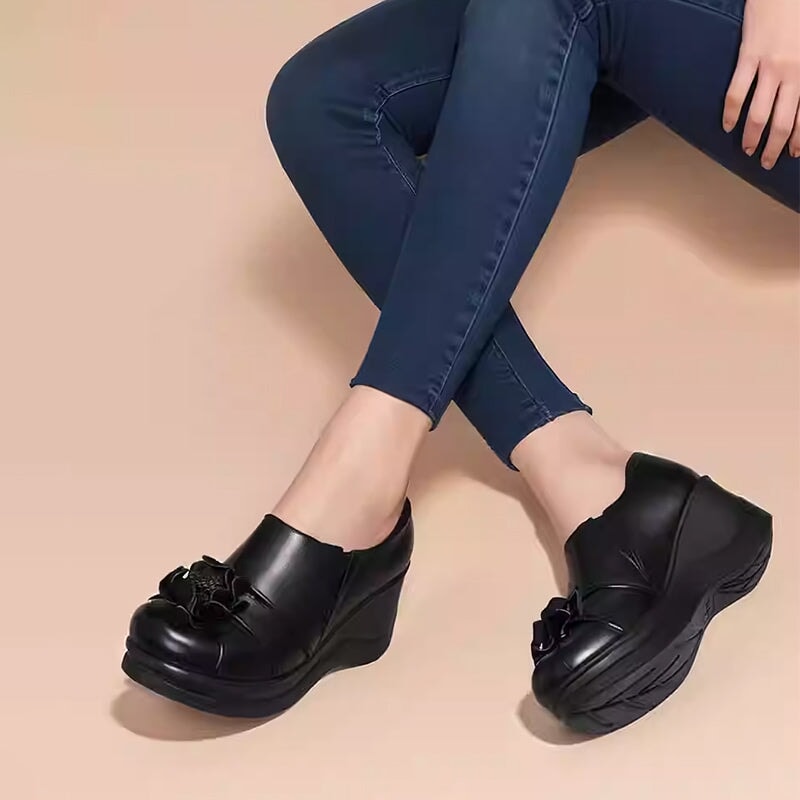  Loafers 