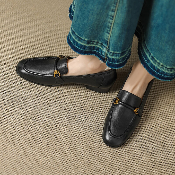  Loafers 