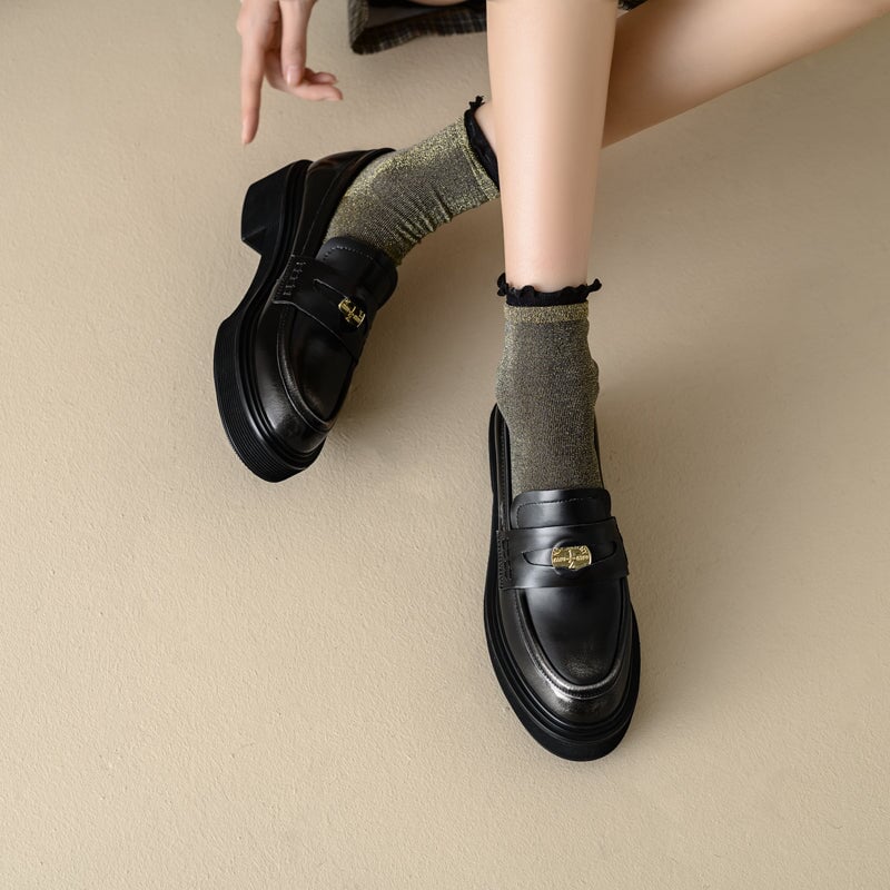  Loafers 