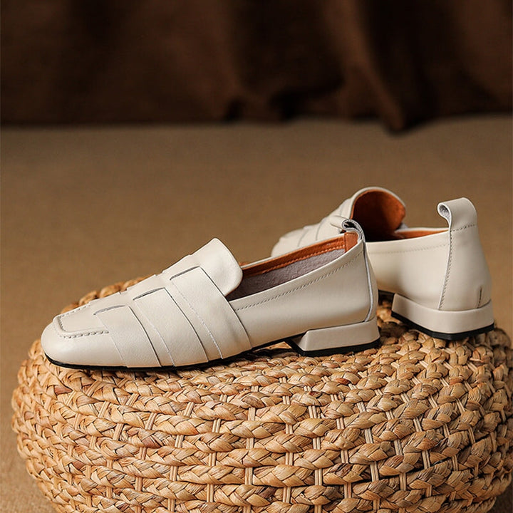 Loafers 