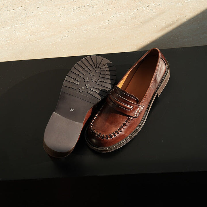  Loafers 