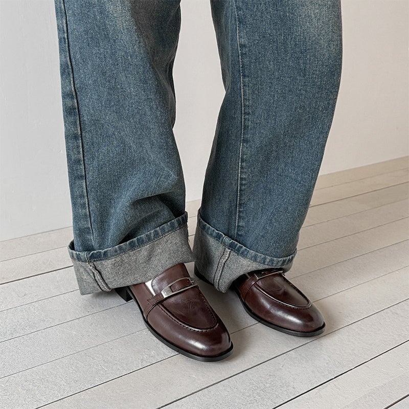  Loafers 
