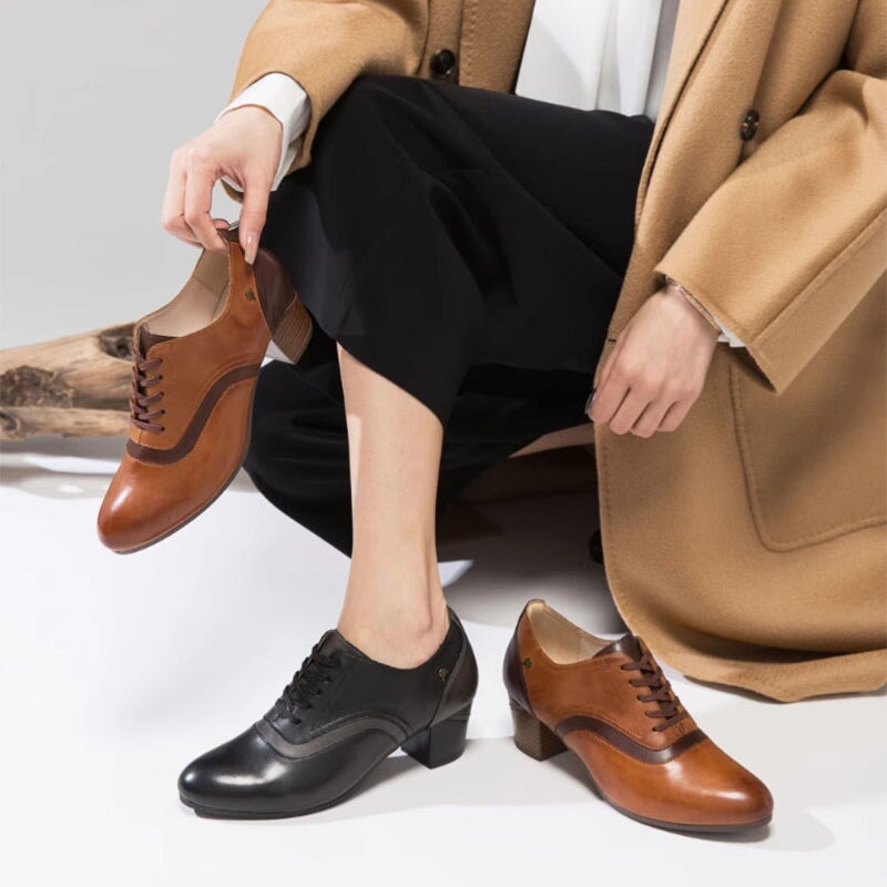  Oxfords & Tie 