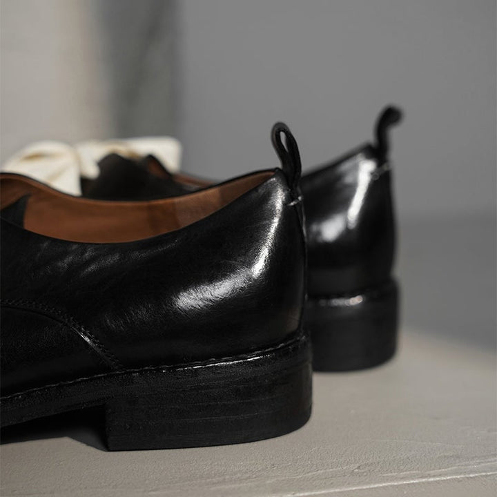  Oxfords &amp; Tie 