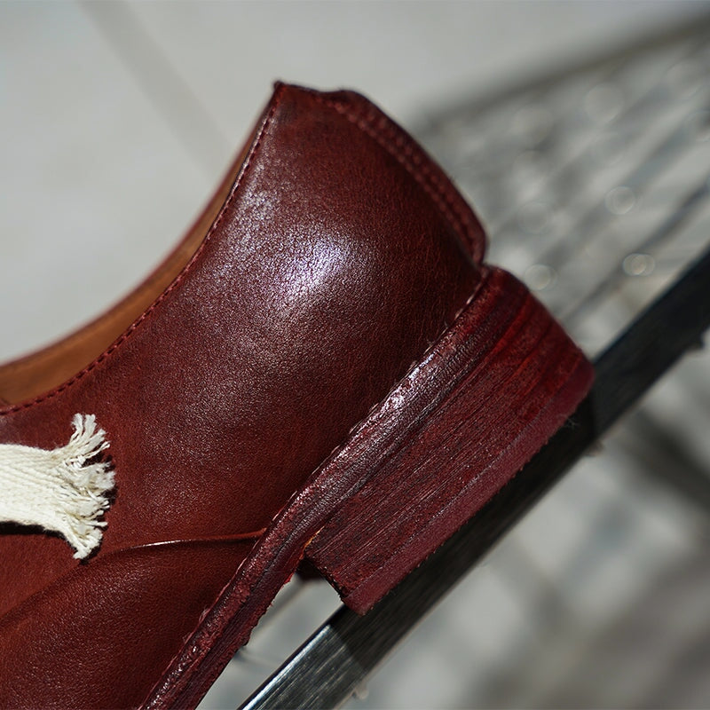 Oxfords &amp; Tie 