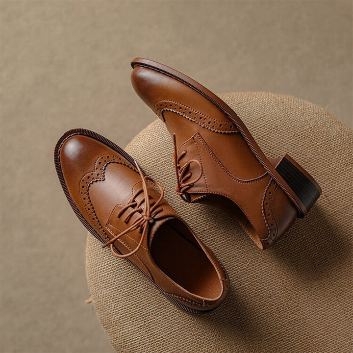  Oxfords &amp; Tie 