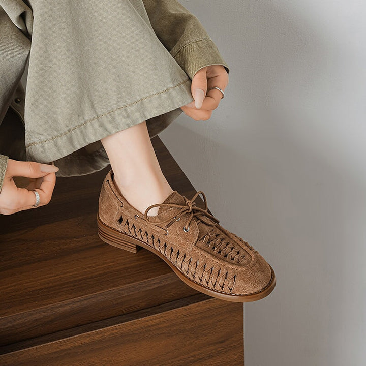  Oxfords &amp; Tie 