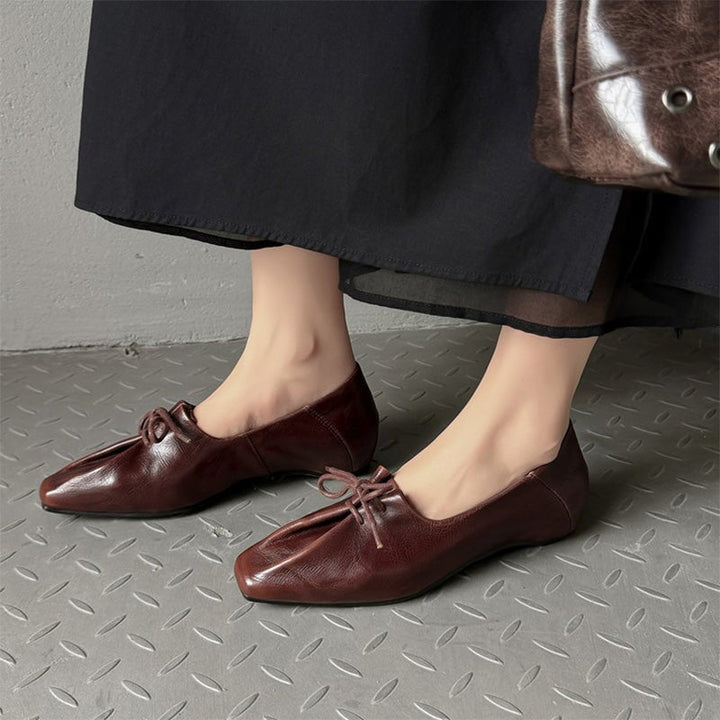  Oxfords &amp; Tie 