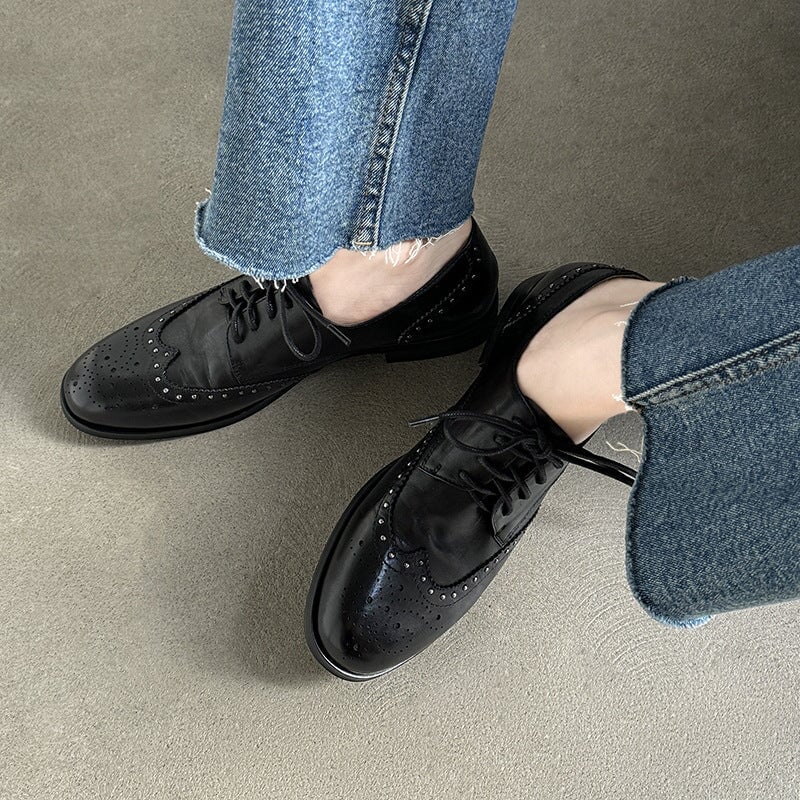  Oxfords & Tie 